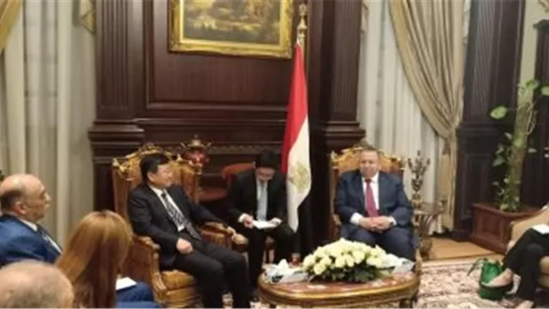 وكيل مجلس النواب يختتم مناقشته بالصين ويعود غدًا للقاهرة