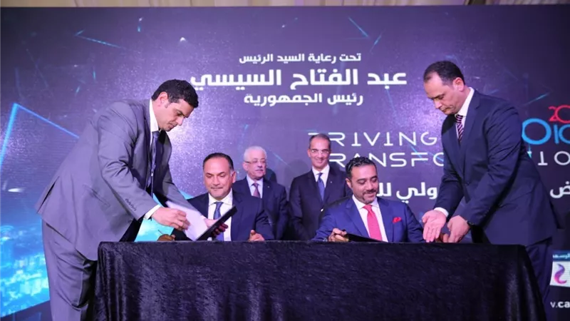 وزير الاتصالات يشهد بروتوكول بين القومي للاتصالات وو واحات السيليكون