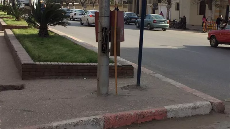 الموت والخطر يهددان اطفالنا .. والسبب اسلاك اعمدة الكهرباء المكشوفه بطنطا