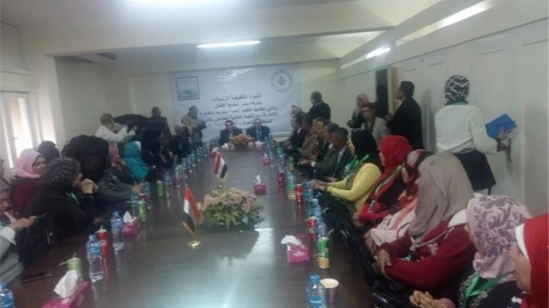 بالصور¨إطلاق المرحلة الأولى لتطوير الغزل والنسيج يناير المقبل