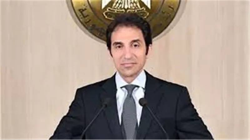 السفير بسام راضى يعلن نشر نسخة من اخبار مؤسسة الرئاسة على الفيسبوك بالانجليزية