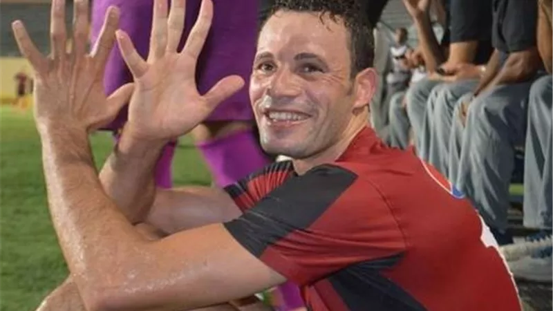 علاء عبد العال: كيف تتهموني بالكرة الدفاعية ولدي هداف الدوري
