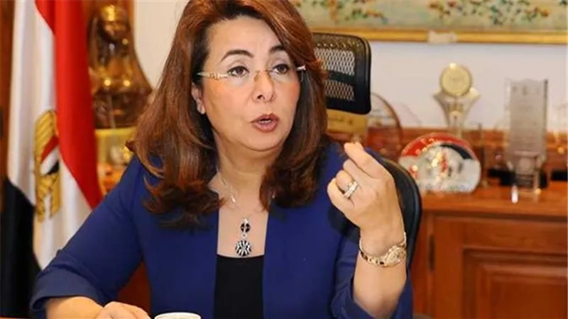 سكن كريم. وفرص عمل بالمناطق الفقيرة والمحرومة