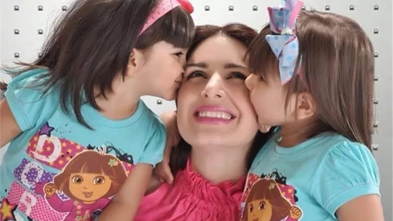 الاحتفال بعيد الطفولة الهندى.. على مسرح البالون