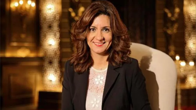 الهجرة تتابع شكاوي المحامين بالخارج
