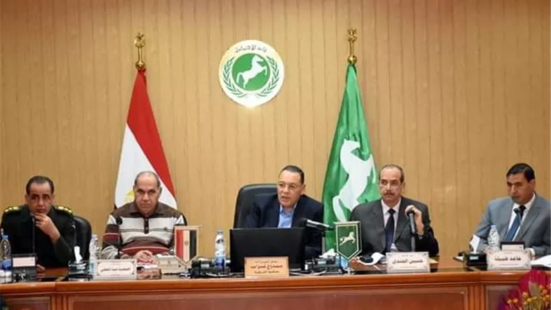 غراب يطالب أعضاء المجلس التنفيذي بتقديم أفضل الخدمات للمواطنين