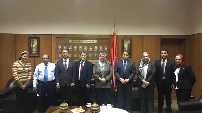 ألسن عين شمس تستضيف وفد ياباني رفيع المستوى