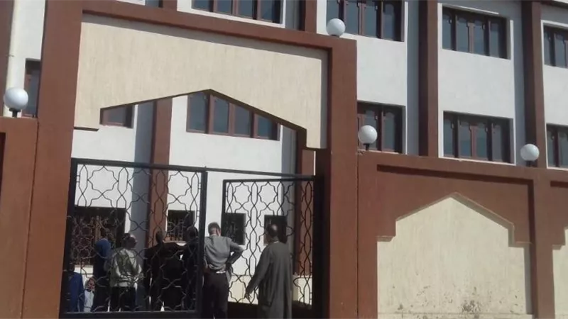 جامعة جنوب الوادى تتسلم مباني كليتى الطب والتمريض