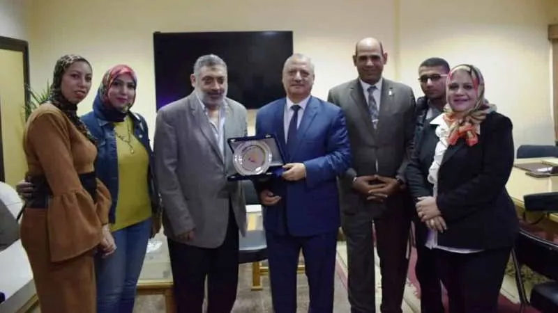محافظ سوهاج: تطبيق كود الإتاحة لذوى الاعاقة بالمؤسسات والمشروعات المختلفة