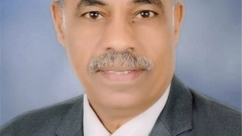 الوحدات البحرية تواصل البحث عن مركب الصيد المفقود