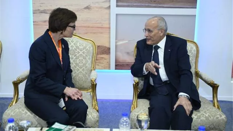 العصار يستقبل 