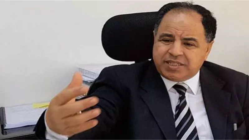 تمويل التأمين الصحي من الاشتراكات والخزانة و السجائر