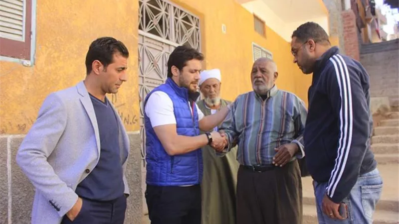 تركى آل الشيخ يدعم أسرة محمد محمود بمبلغ مالى