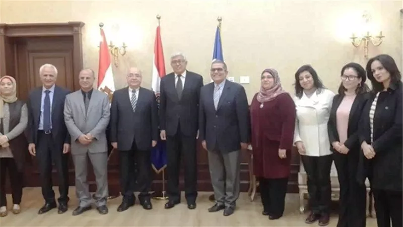 جامعة بدر تفتح ابوابها لجميع الجنسيات لتدريس اللغة العربية..بالصور
