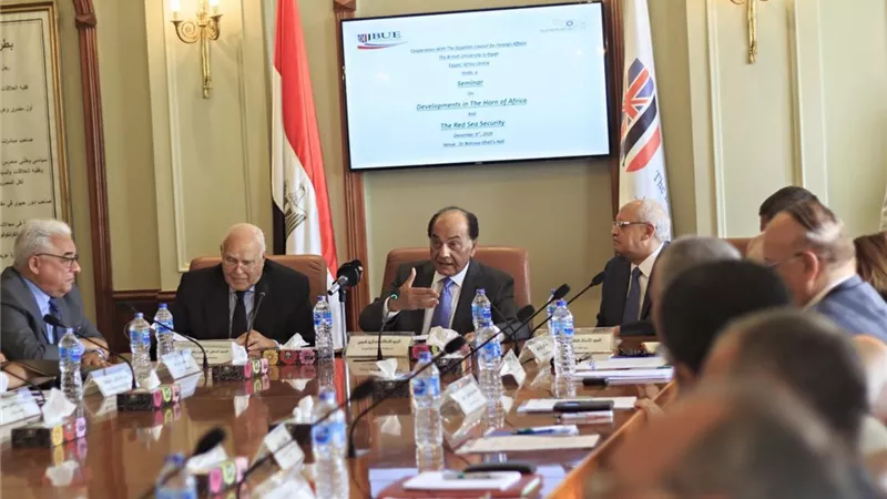 فريد خميس : ٣٠٠ منحة دراسية مجانية في الجامعة البريطانية للطلاب الأفارقة