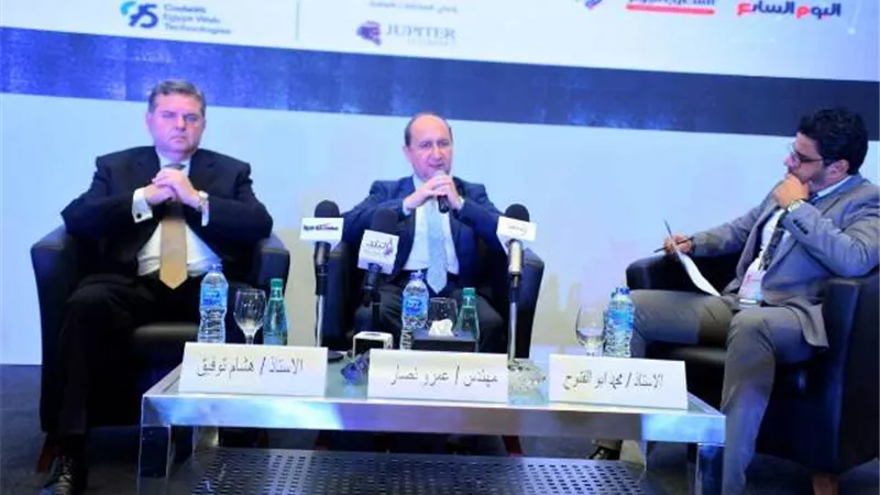 وزير التجارة والصناعة يفتتح القمة السنوية الخامسة لقطاع السيارات المصرى
