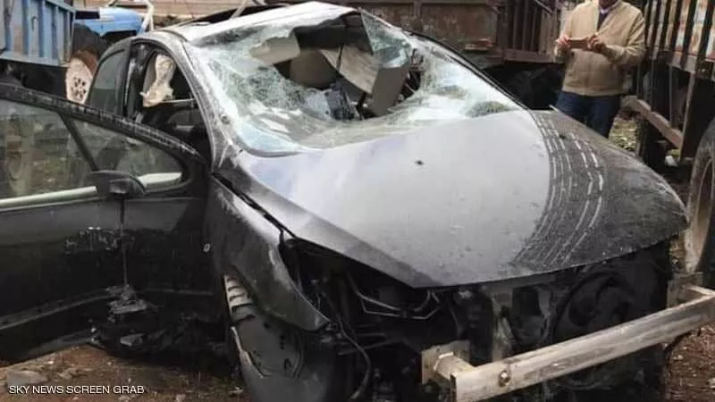 فنان مشهور ينجو من موت محقق اثر حادث مروع.. صور