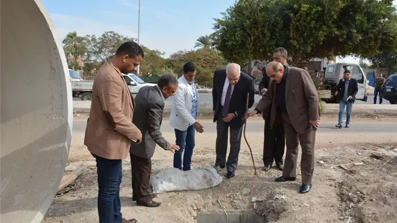 محافظ الجيزة يتابع أعمال ازاله الأمطار من الشوارع