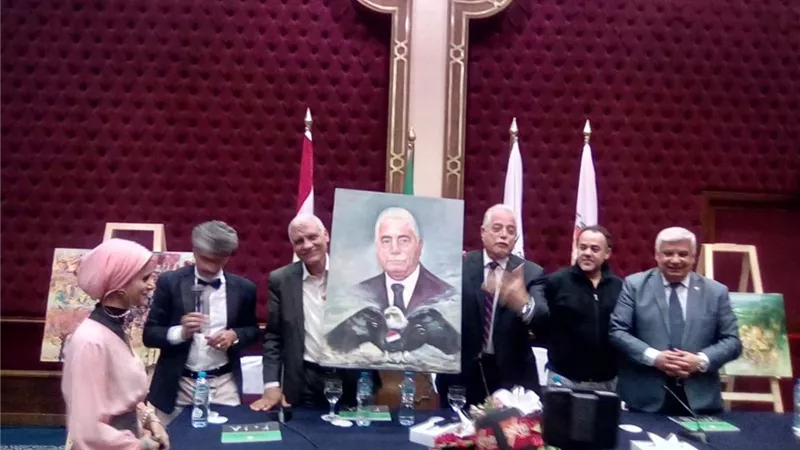 فوده&colon; البينالي رسالة سلام وطمانينه للعالم بان مصر واحة الامن والامان