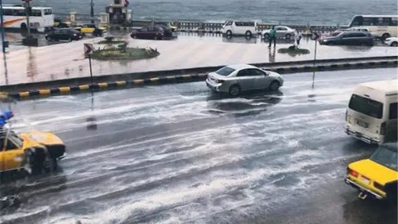 استمراراغلاق بوغازى الاسكندرية والدخيلة لليوم الثالث بسبب نوة القاسم