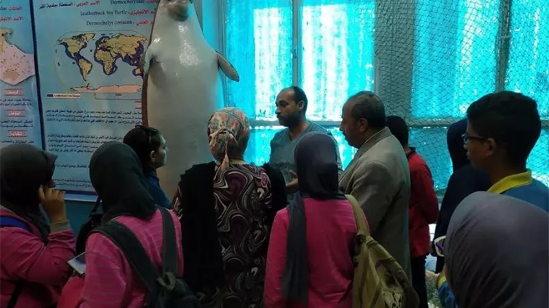 طلاب شمال السويس زاروا معهد ومتحف علوم البحار