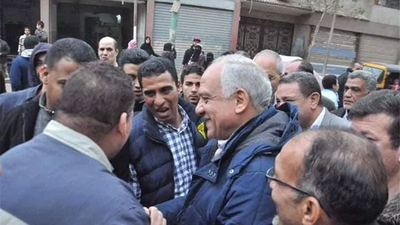 محافظ الجيزة يتفقد اعمال الجمع السكنى للقمامة بمنشاه ناصر