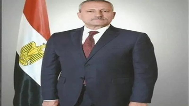 محافظ الاسماعيلية يعتمد جدول امتحانات نصف العام الدراسي