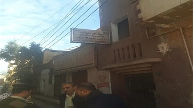صور ... اغلاق عيادة ومركز للاسنان بقويسنا لعدم وجود ترخيص وسوء حالة غرف الكشف