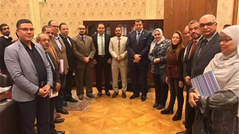 خالد بشر&colon; مستقبل وطن نجح فى وقف حملات إزالة ملاعب النجيلة من خلال نوابه