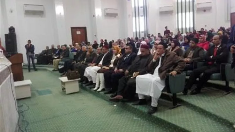 بالصور .. رئيس جامعة مطروح يشهد ورشة عمل بكلية الطب البيطري