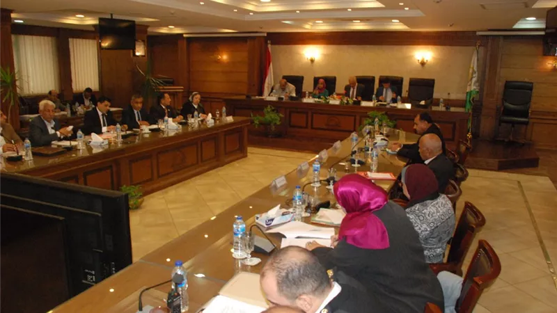 مليار جنيه لمشروعات الصرف الصحى بمركز ومدينة العياط بالجيزة