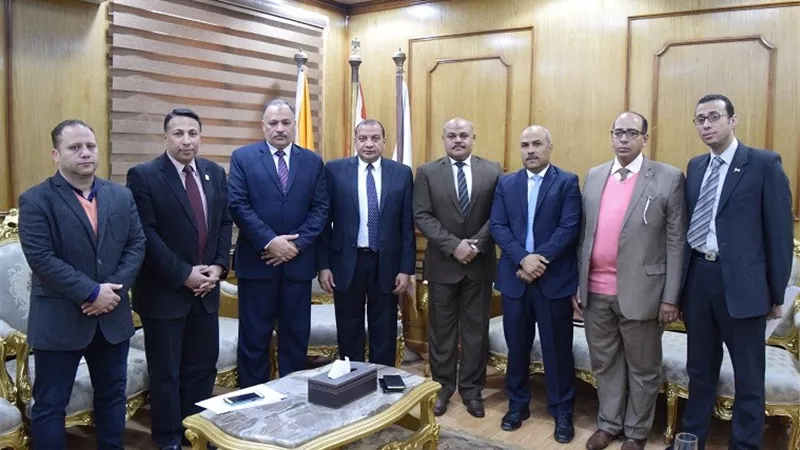 تفعيل منظومة الشكاوى الحكومية بجامعة بنى سويف