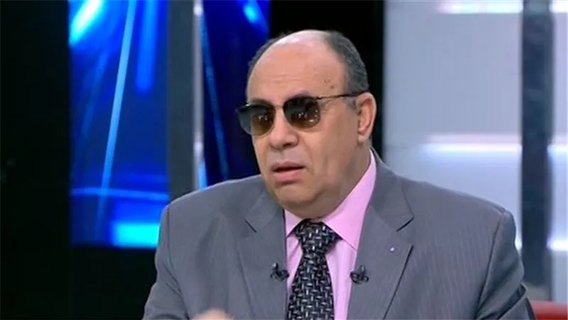الدكتور مبروك عطية: إطلاع الزوجة علي هاتف زوجها 