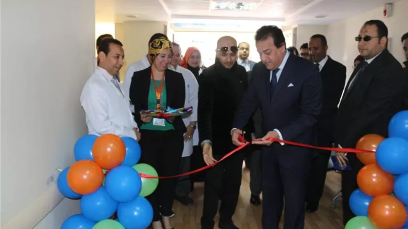 وزير التعليم العالي افتتح مركز الاطفال ذوى الاحتياجات الخاصة بمستشفى سعاد كفافى الجامعى 