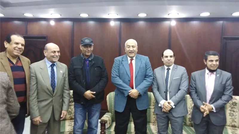 احمد بدير وفتوح احمد في ندوة المسرح والجامعة ورؤية مصر 