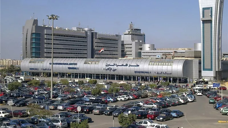 لليوم الرابع.. وفد أمني أمريكي يواصل التفتيش على مطار القاهرة
