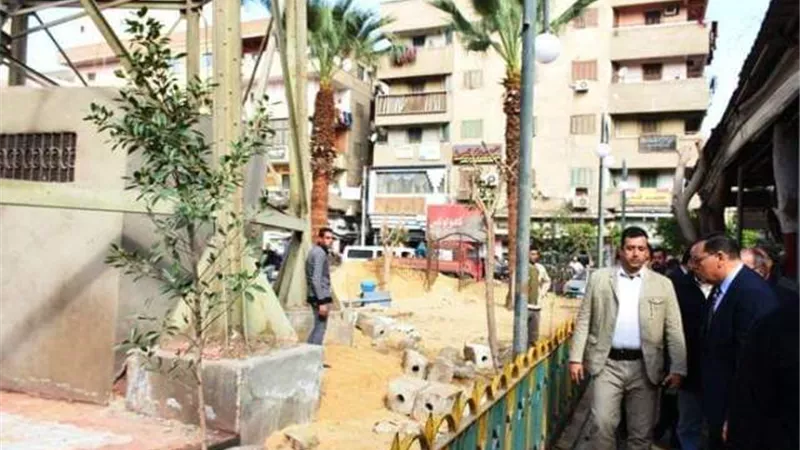 غراب يتفقد اعمال تطوير ورفع كفاءة ميدان الصهاريج بمنطقة المنتزة