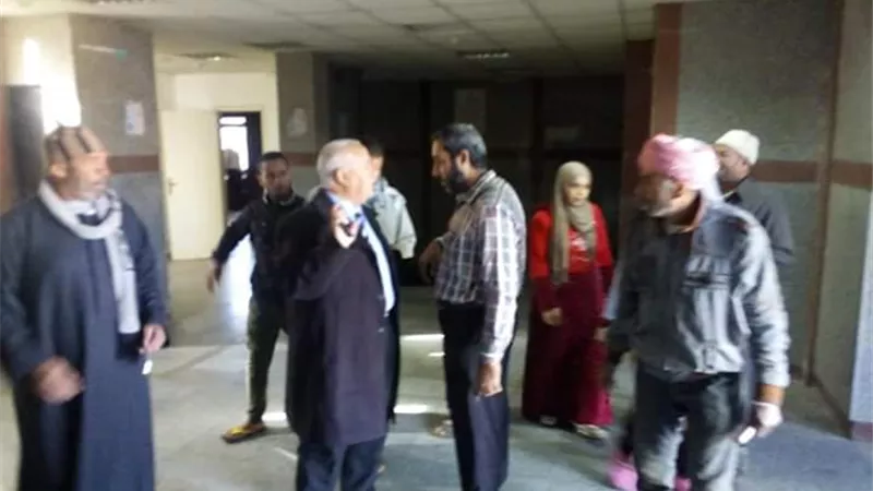 إحالة ١٠ أطباء وموظفين بمستشفى بالدقهلية للتحقيق..صور