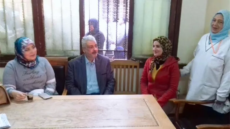 نقيب المحامين ببيلا يتفقد اعمال ١٠٠مليون صحة