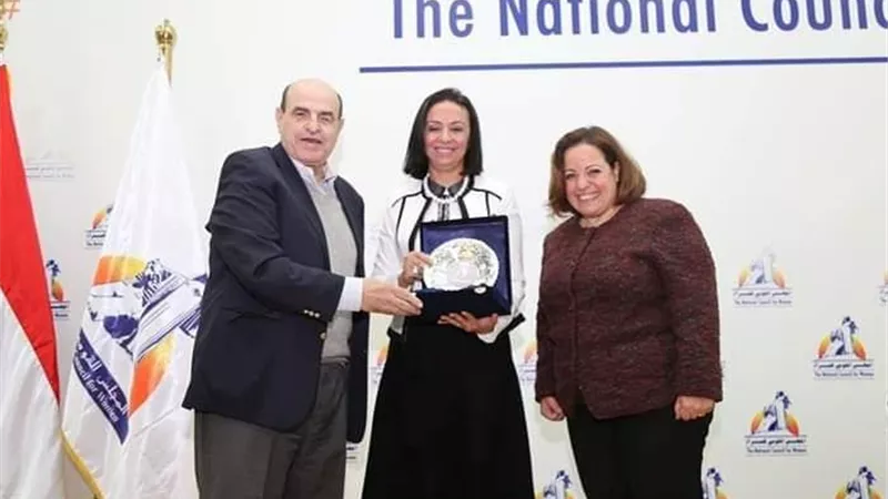 مايا مرسى تفتتح احتفالية منتدى المنظمات غير الحكومية .. صور