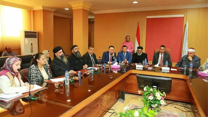 مناقشة توصيات وقرارات بيت العائلة المصرية