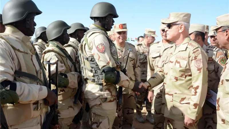 رئيس أركان حرب القوات المسلحة يشهد تدريب دول الساحل والصحراء لمكافحة الإرهاب