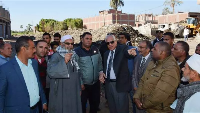 رصد 75 موقع مأوى للقمامة بالجيزة بكميات بلغت 75 ألف طن تقريبا