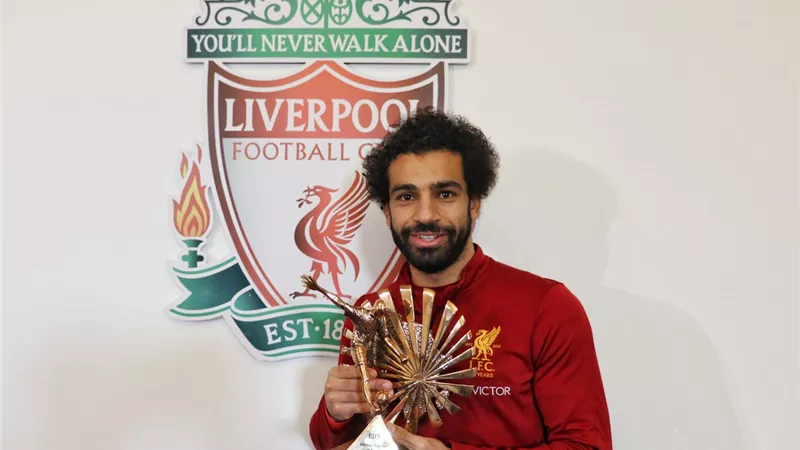 الليلة.. تتويج محمد صلاح بجائزة أفضل لاعب فى إفريقيا لعام 2018