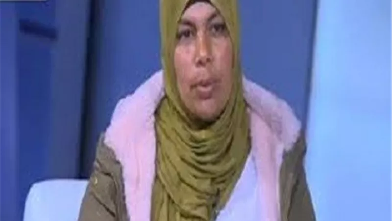 سائقة الميكروباص تكشف كواليس جديدة بعد مقابلة السيسي