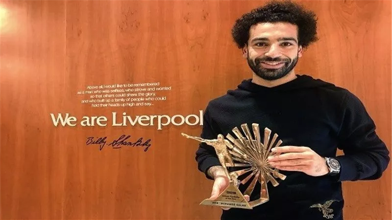 أبو ريدة يهنئ محمد صلاح بجائزة الأفضل إفريقيا