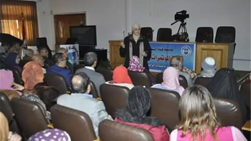 بالصور .. دورة تدريبية للاختبارات الإلكترونية بجامعة قناة السويس