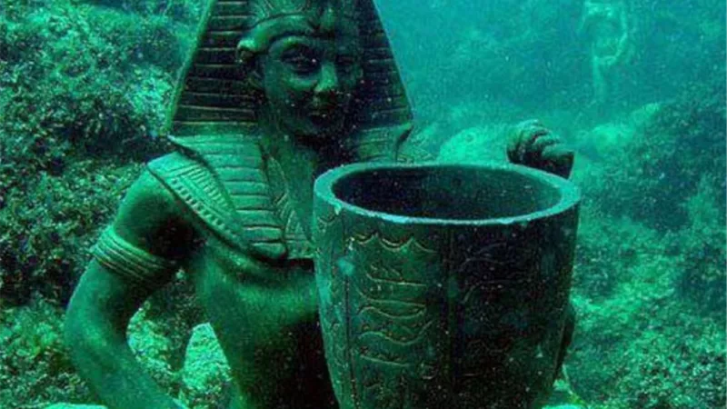 الآثار الغارقة في مصر .. محاضرة بمكتبة الإسكندرية