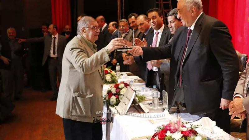 عاشور: دور نا ليس فقط الدفاع عن حقوق الأفراد ولكن الدفاع عن حقوق الوطن العربي