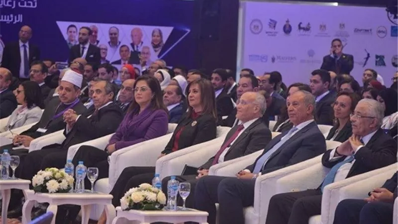 رئيس قطاع المعاهد الأزهرية يشارك في مؤتمر مصر تستطيع بالتعليم